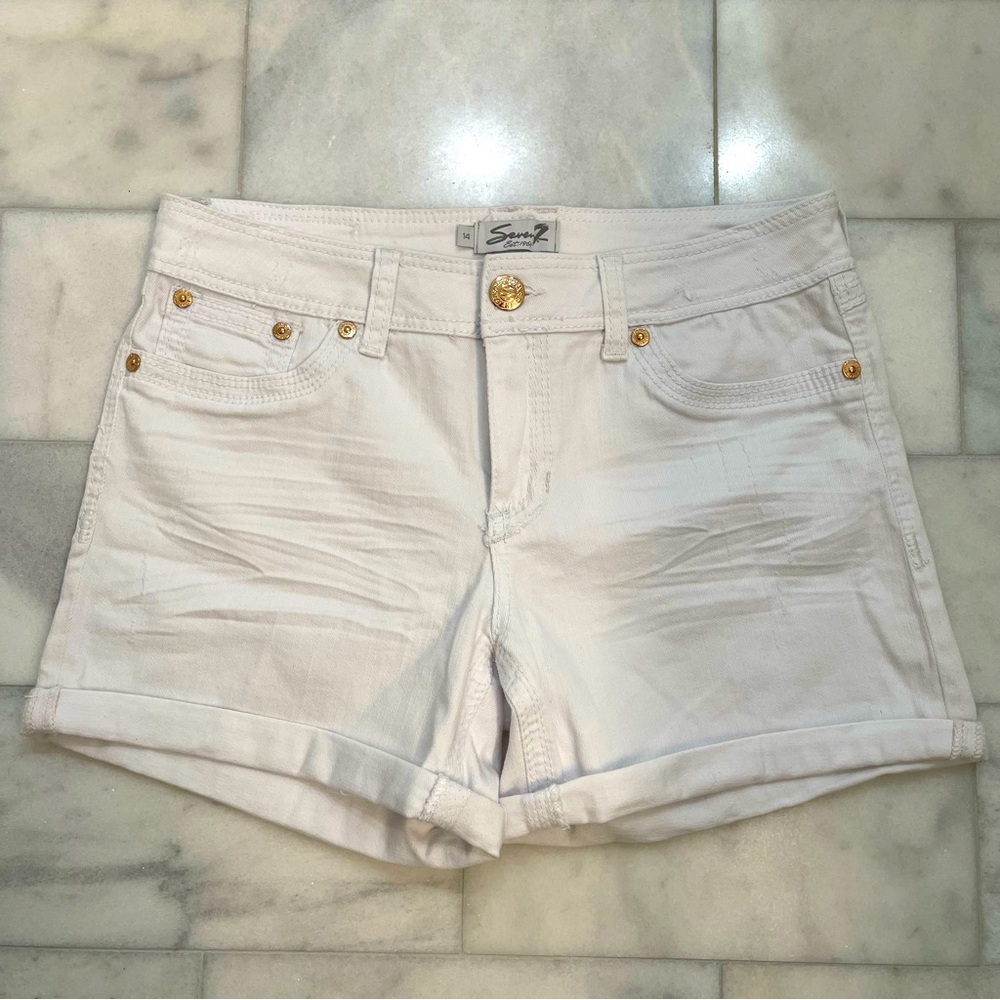 Seven7 Jean Shorts. White. Size 14. 4” inseam. NWOT.